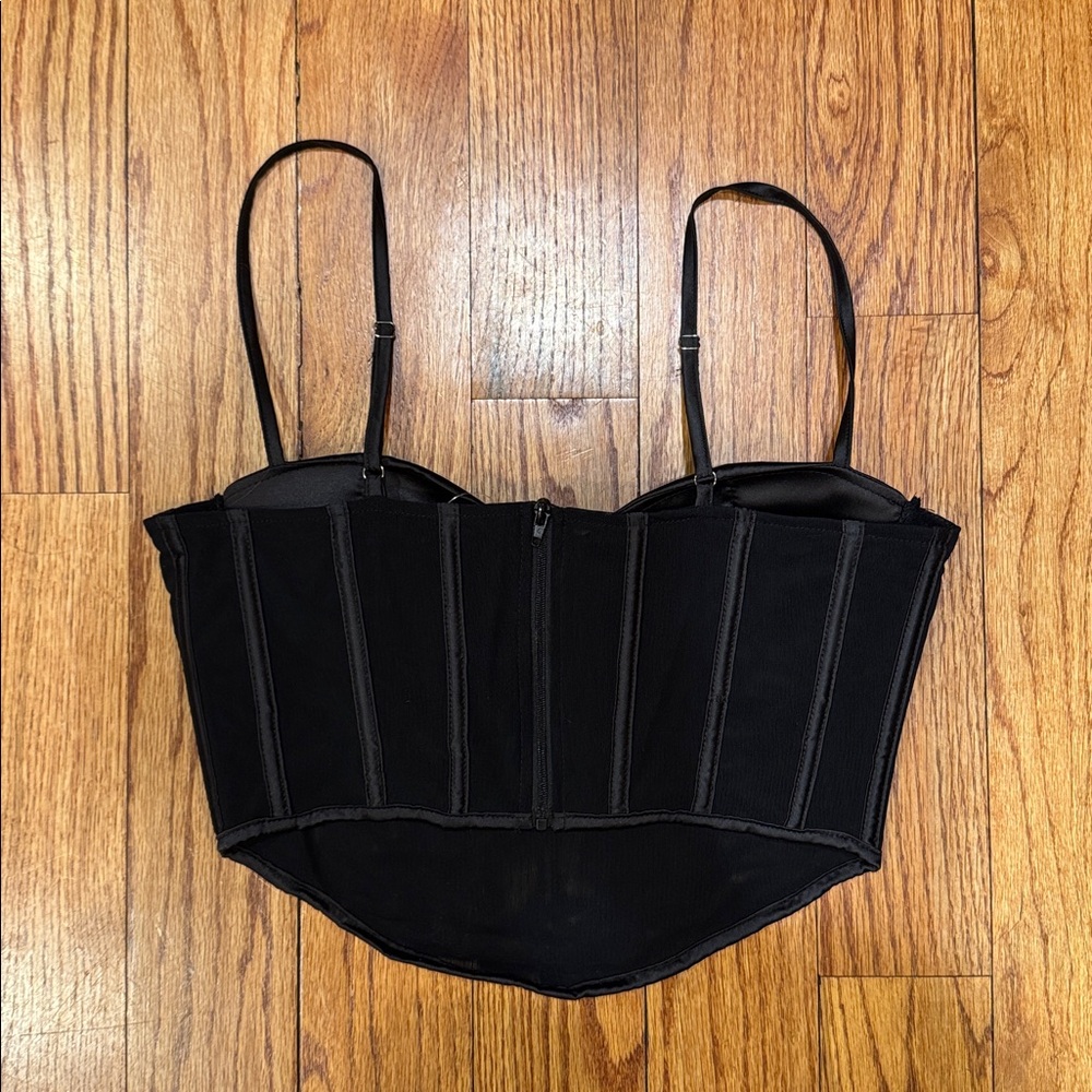 Black Crop Top Corset NWT - Picture 2 of 6